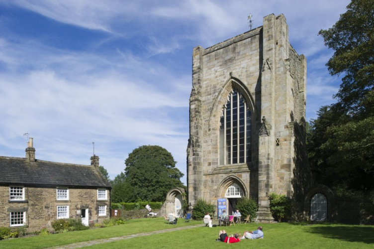  2012 event at Beauchief Abbey, Sheffield, South Yorkshire, © Alun Bull 