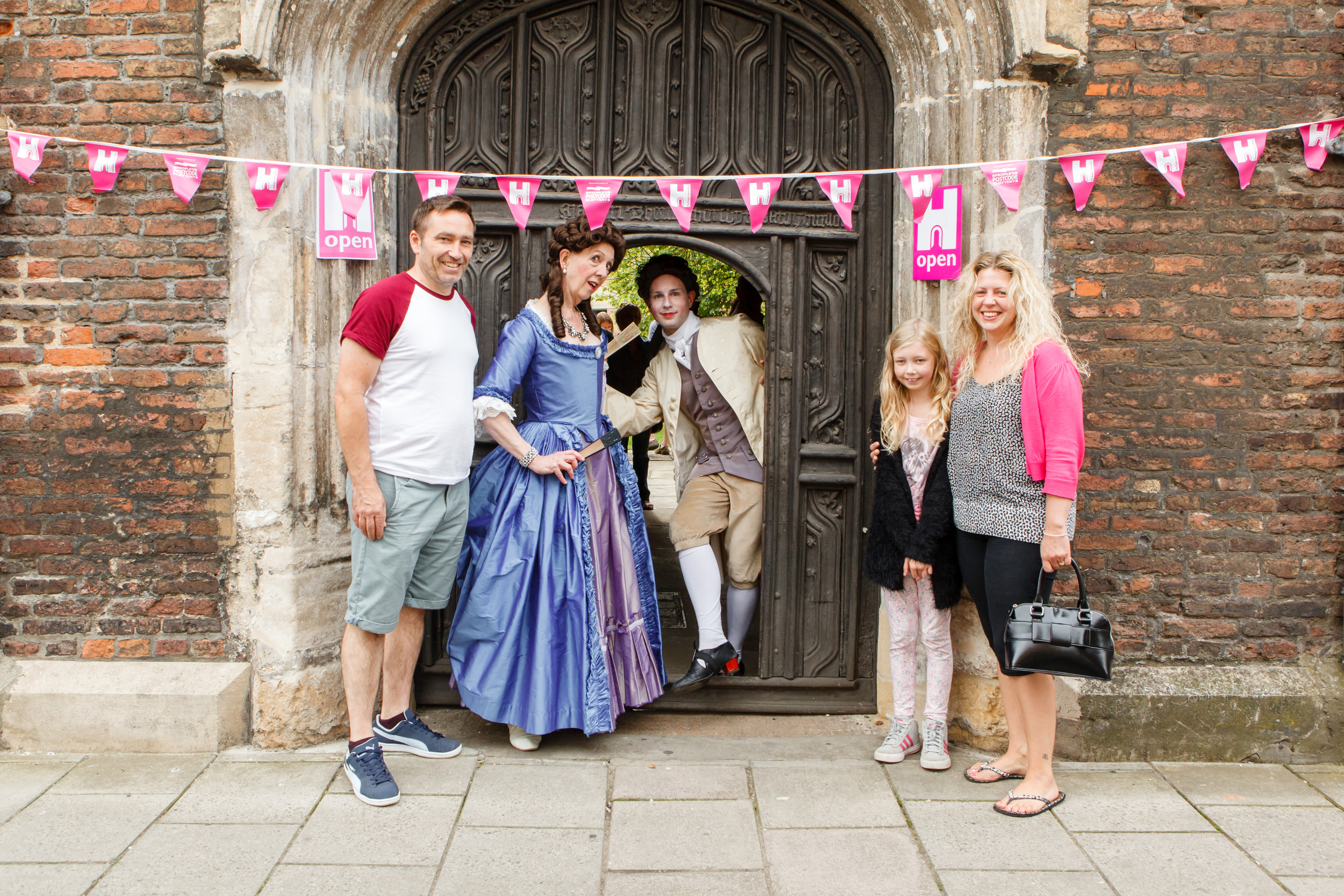 kings_lynn_hods15_baroque_dancers_at_town_hall_c2_rahil_ahmad